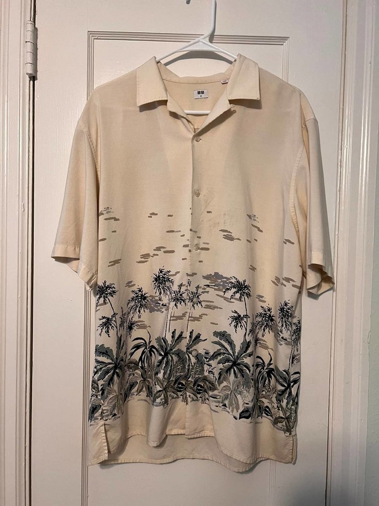 Uniqlo Open Collar Shirt